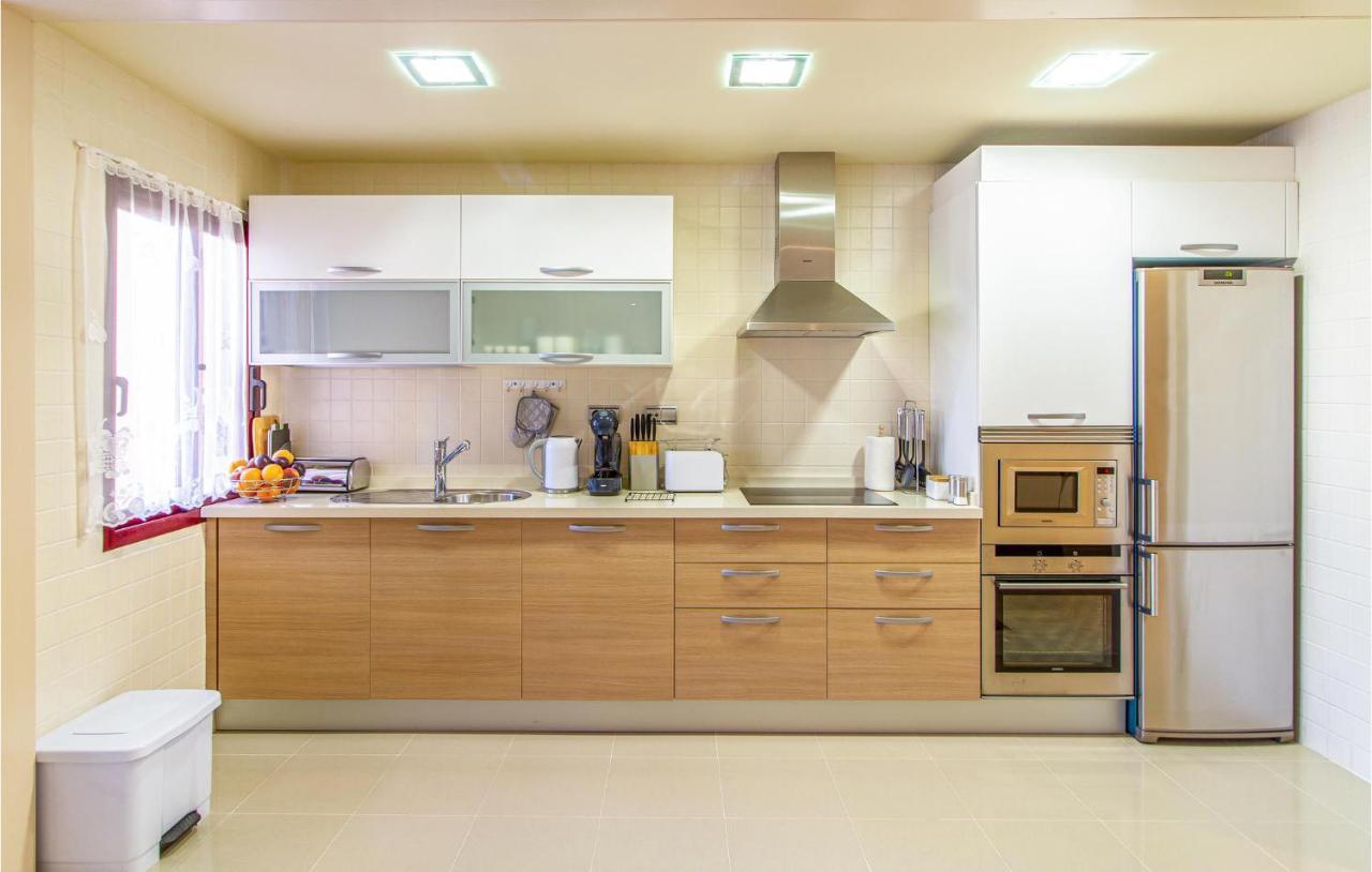 Amazing Apartment In Los Alcazares With Kitchen מראה חיצוני תמונה